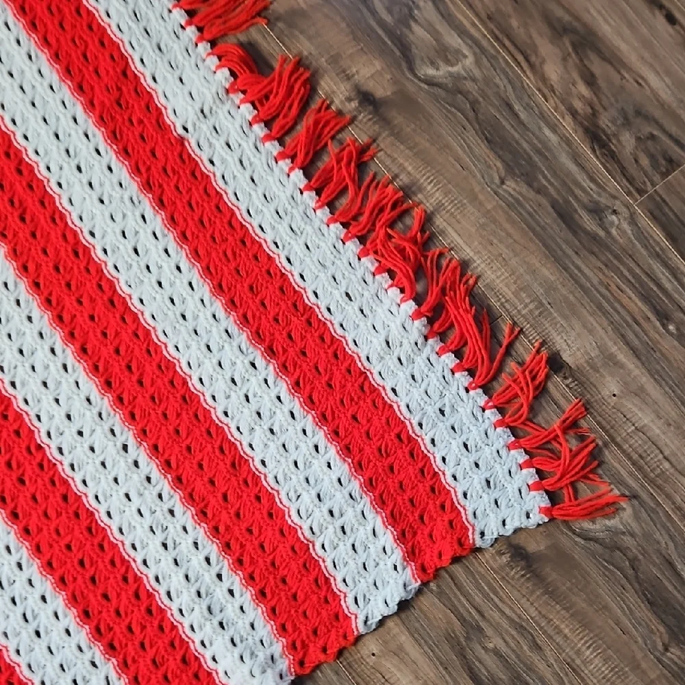 Crochet Handmade Red and White Knitted Throw Blanket